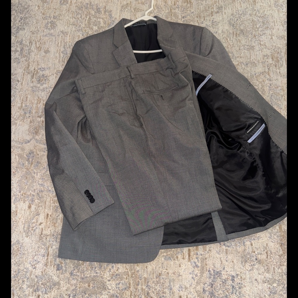 Tommy Hilfiger Gray Suit